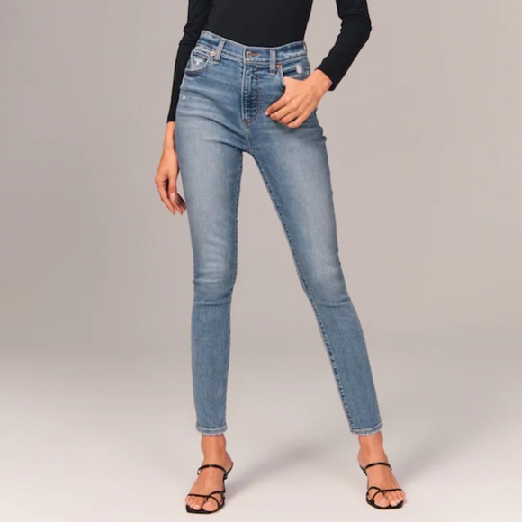 Abercrombie & Fitch Ultra High Rise Super Skinny Jean - Picture 5 of 5